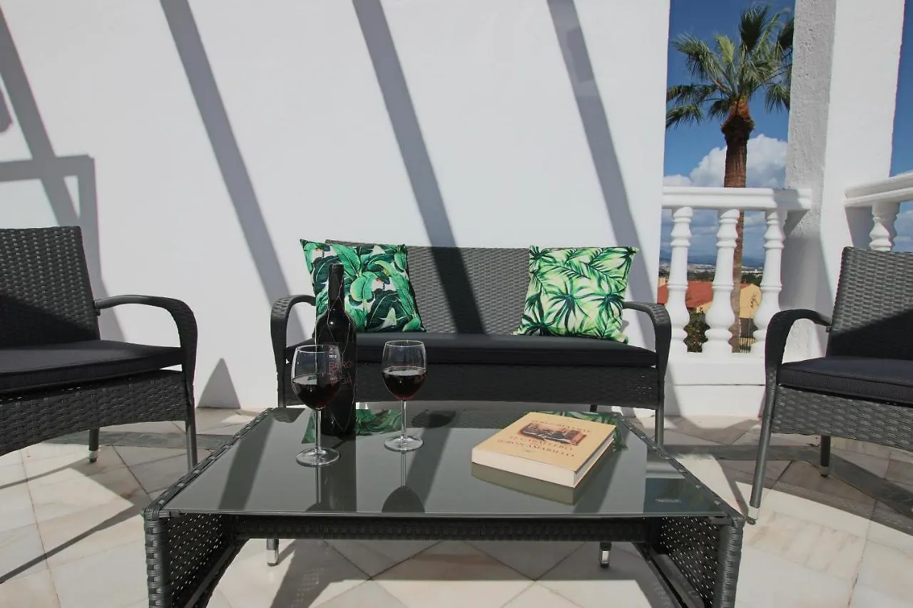 Villa Paraiso Alhaurín de la Torre 0*,  İspanya